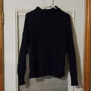 American Eagle Sweater Size Medium